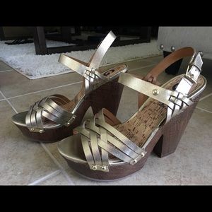 G by Guess. BRAND NEW - Size 11